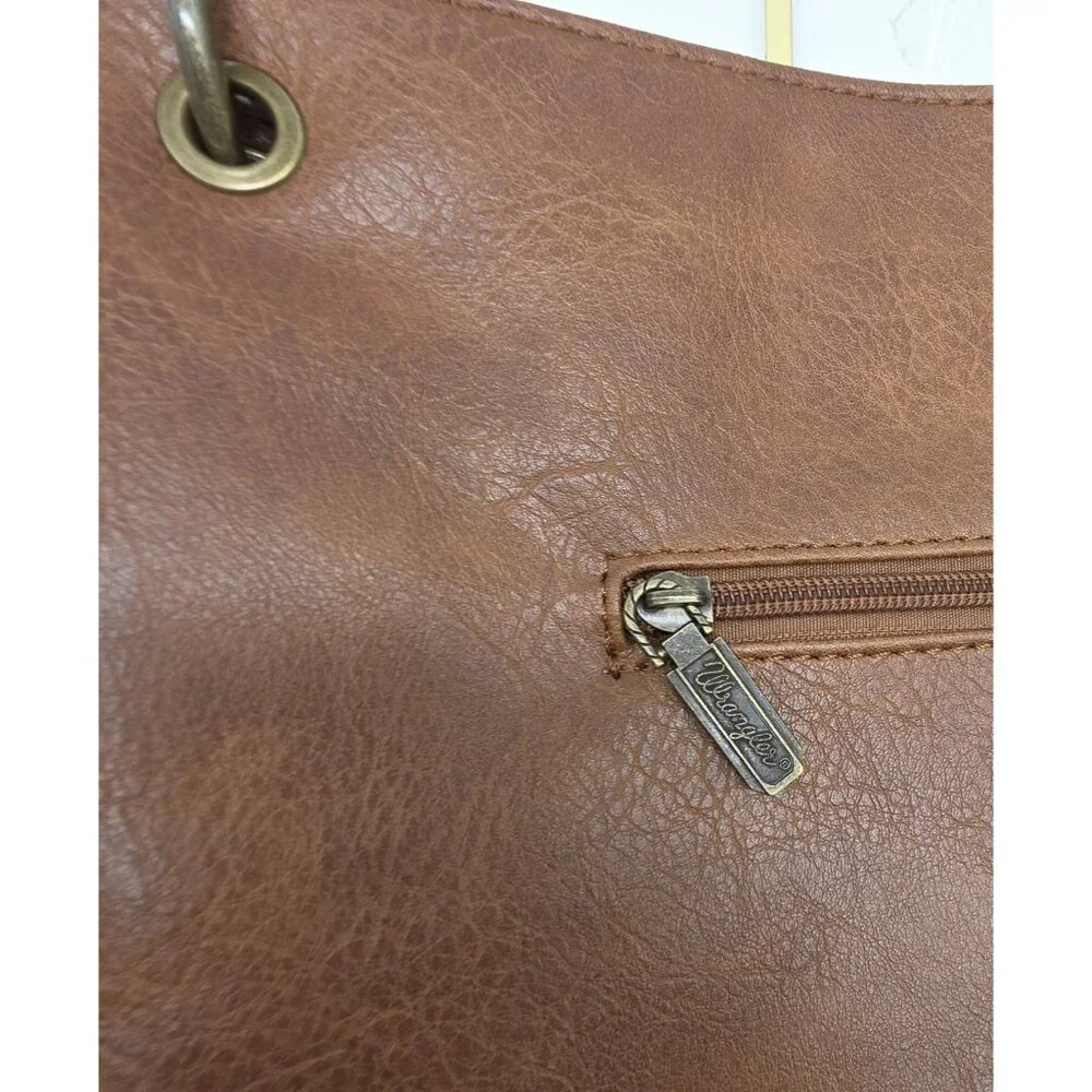 Wrangler Shoulder Bag Large Brown Faux Pebbled Leather Western Zip Hobo Casual